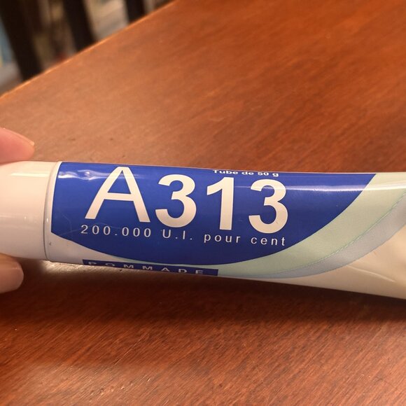 Sealed Tube of French A313 Pommade - Acne and Antiaging Treatment (2 Available) - Picture 2 of 5